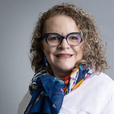 Professora Mirele de Araujo Santos